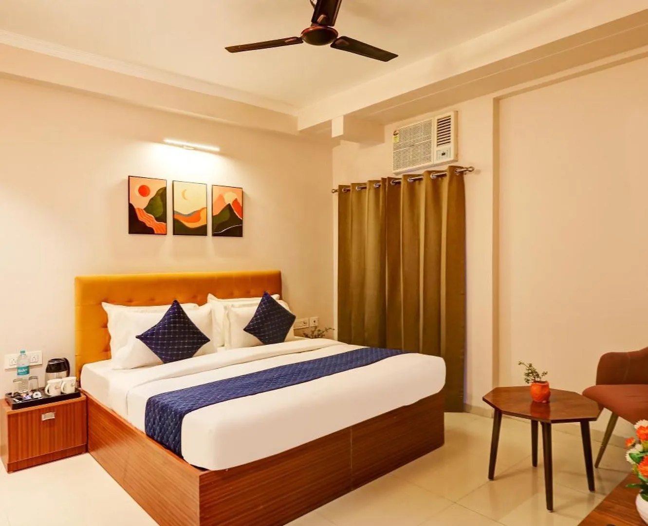 Hotel Limewood Stay Oasis - Golf Course Road Gurgaon India
