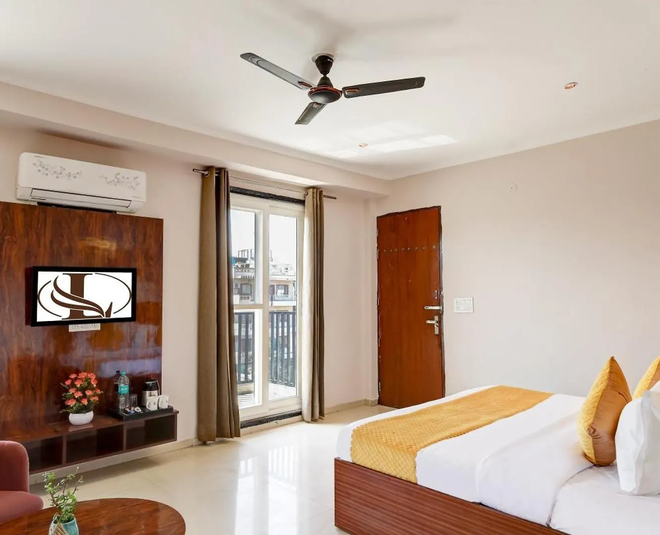 מלון גורגאון Limewood Stay Oasis - Golf Course Road