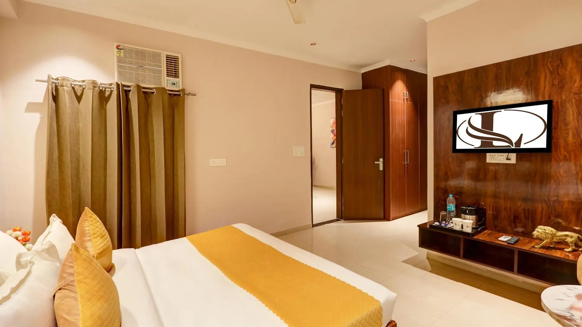 מלון גורגאון Limewood Stay Oasis - Golf Course Road